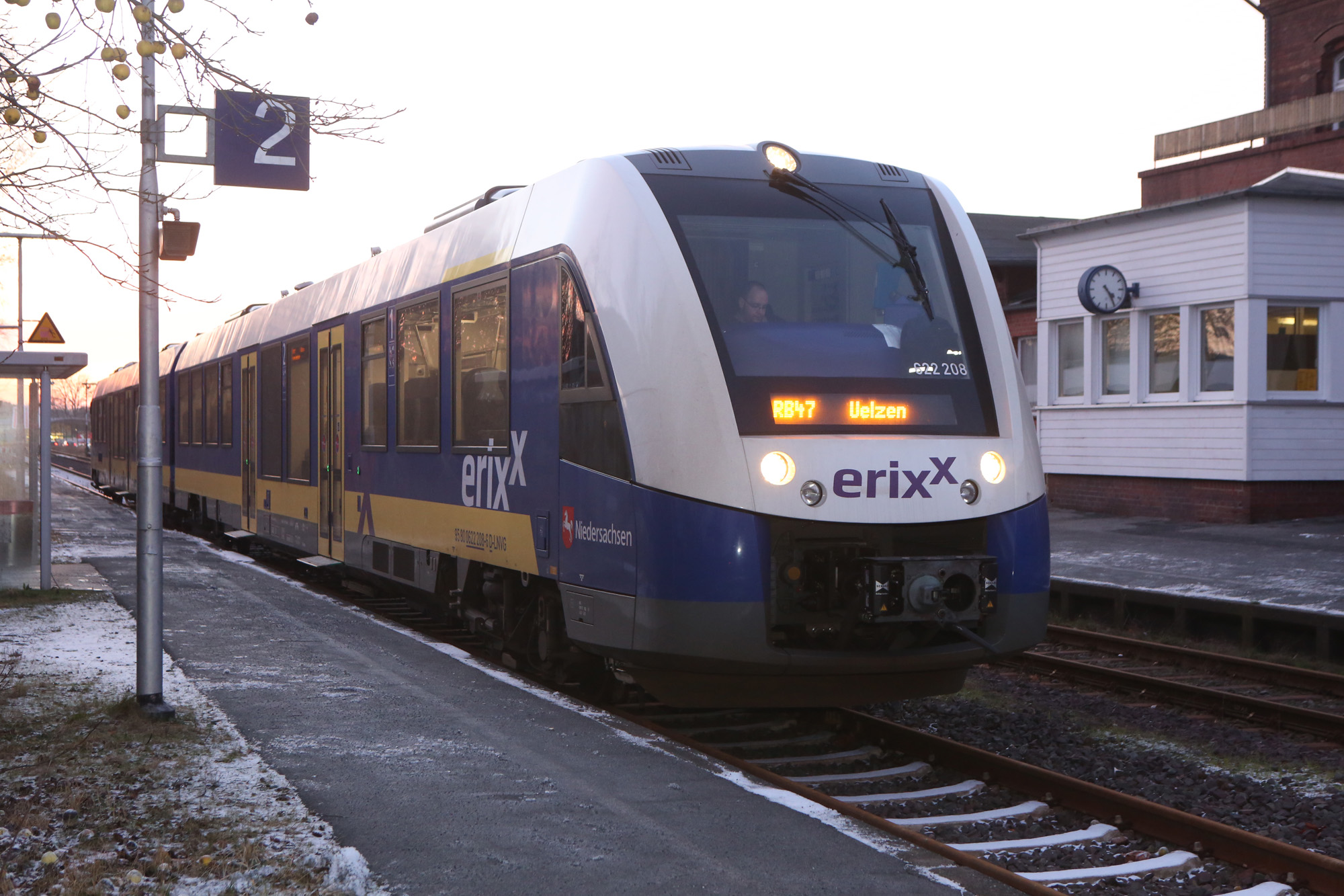 Neu für Bahnpendler in Gifhorn Kein Bier mehr im Zug Hallo Wochenende Neu für Bahnpendler in Gifhorn Kein Bier mehr im Zug Hallo Wochenende