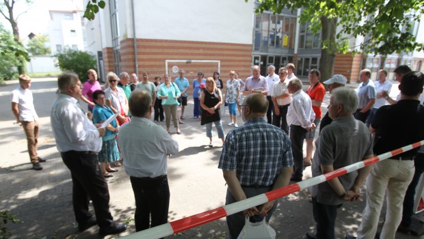 Gifhorner Stein-Schule: Innenstadt-Supermarkt verkleinert Pausenhof