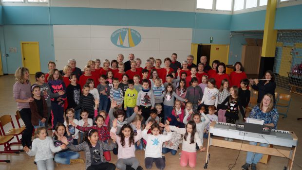 Grundschüler und Happy Singers geben Adventskonzert in Salzgitter