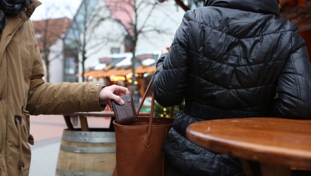Gifhorner Weihnachtsmarkt: Polizei warnt vor Taschendieben