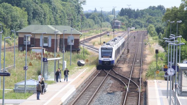 Salzgitter Ringelheim: Zuglärm auf Internetplattform melden