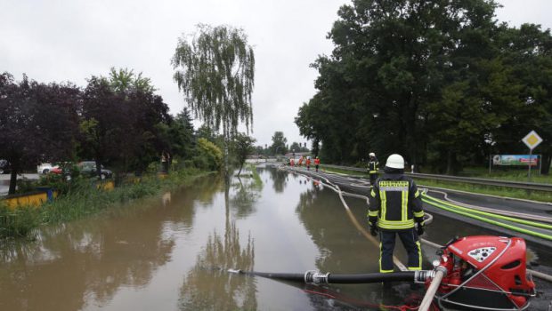 Hochwasser-Alarm  im Landkreis Gifhorn: Feuerwehren im Dauereinsatz