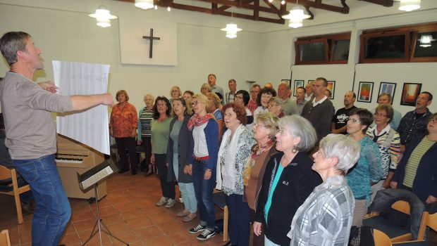 500 Jahre Reformation: Innerstetaler Projektchor singt in Oelber
