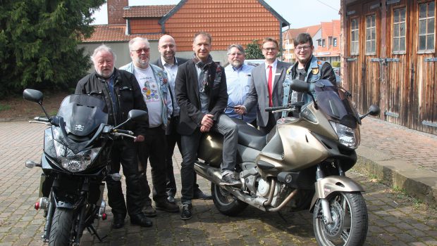 Gedenkfahrt: Salzgitter erinnert an die verunglückten Biker