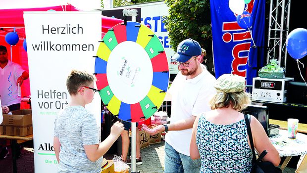 Gifhorn: Spenden-Regen bei Sonnenschein