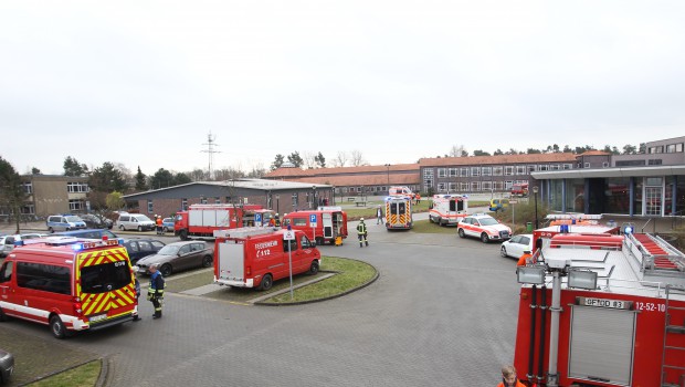 13-Jährige versprühte Pfefferspray an der IGS Sassenburg – 16 Schüler kamen ins Klinikum