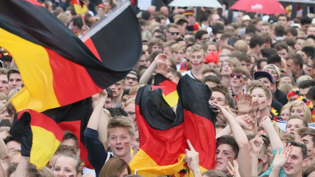 Dienstag wieder Fußballgucken im Peiner Stadtpark