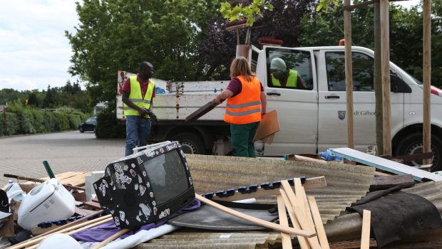 Stadt Gifhorn schlägt Alarm: Nach Sperrmüllterminen bleibt viel Unrat einfach liegen