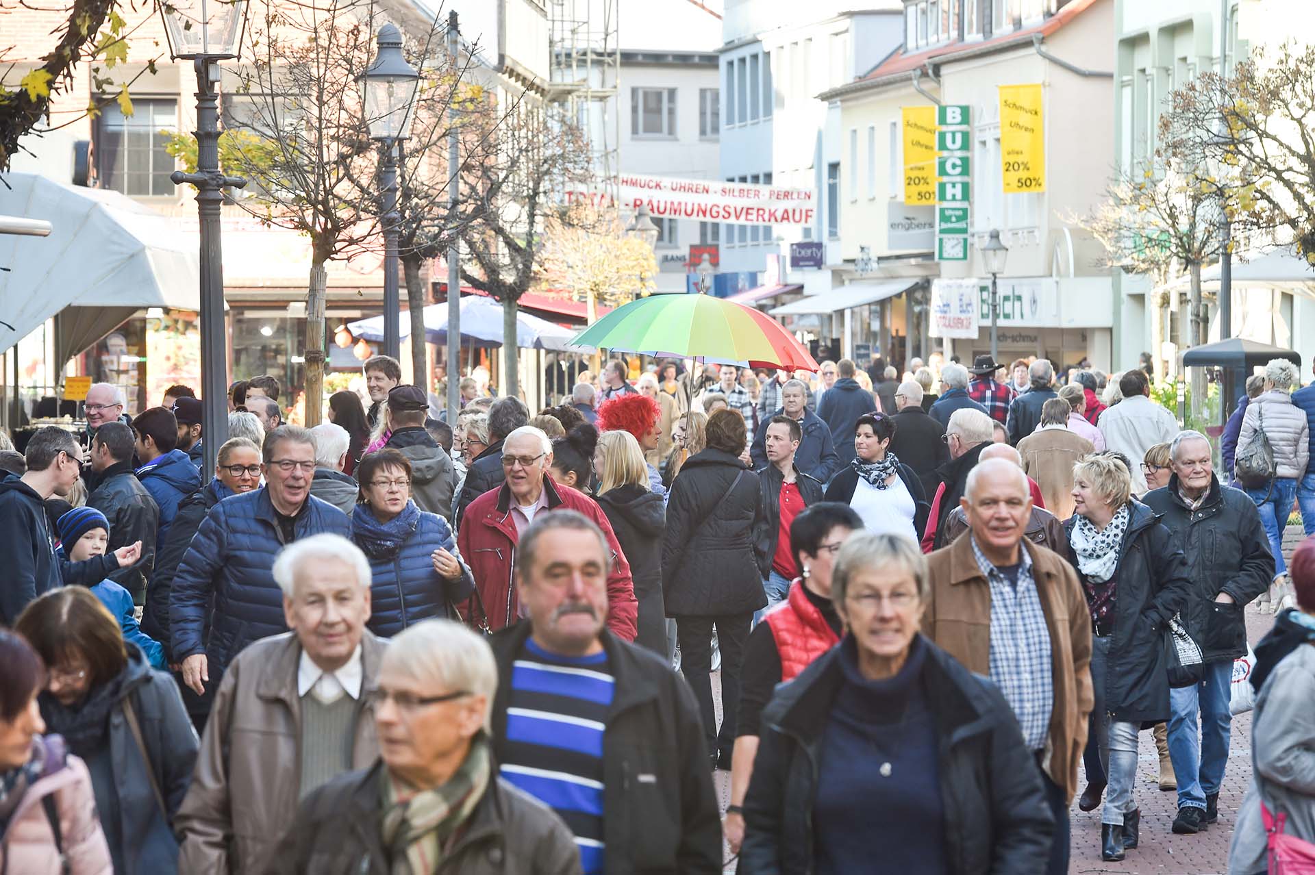 Verkaufsoffener Sonntag in Peine - Hallo Wochenende