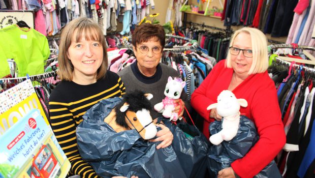 Sieben Säcke für den Kinderschutzbund Salzgitter