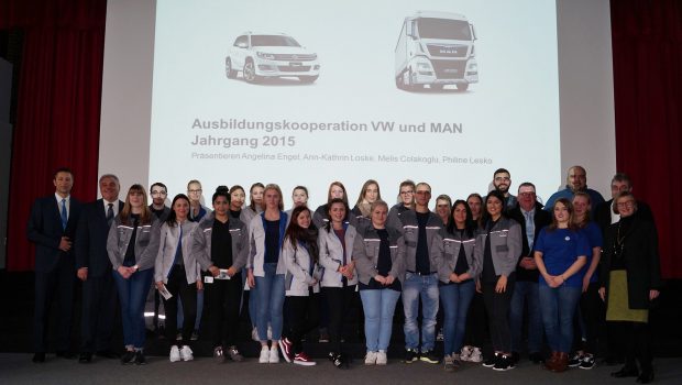 Rollentausch für Auszubildene von MAN und VW in Salzgitter