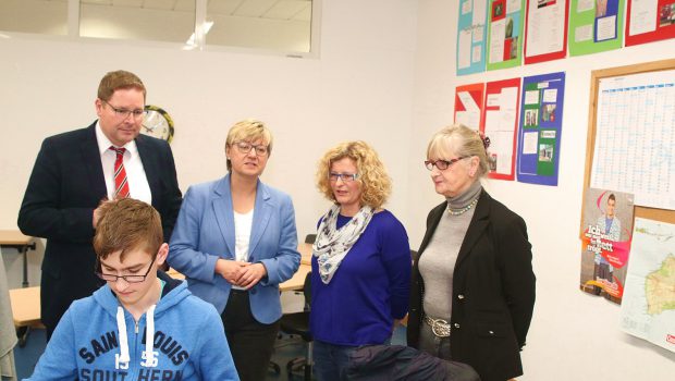 Kultusministerin besucht Schulen in Salzgitter