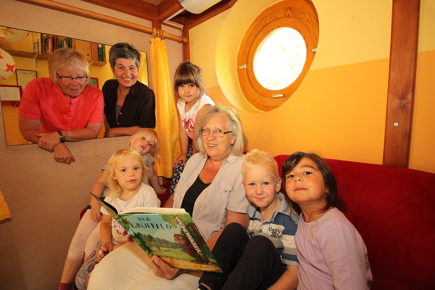 Fabi Und Stadtbibliothek Suchen Lesepaten F r Salzgitters Kinderg rten 