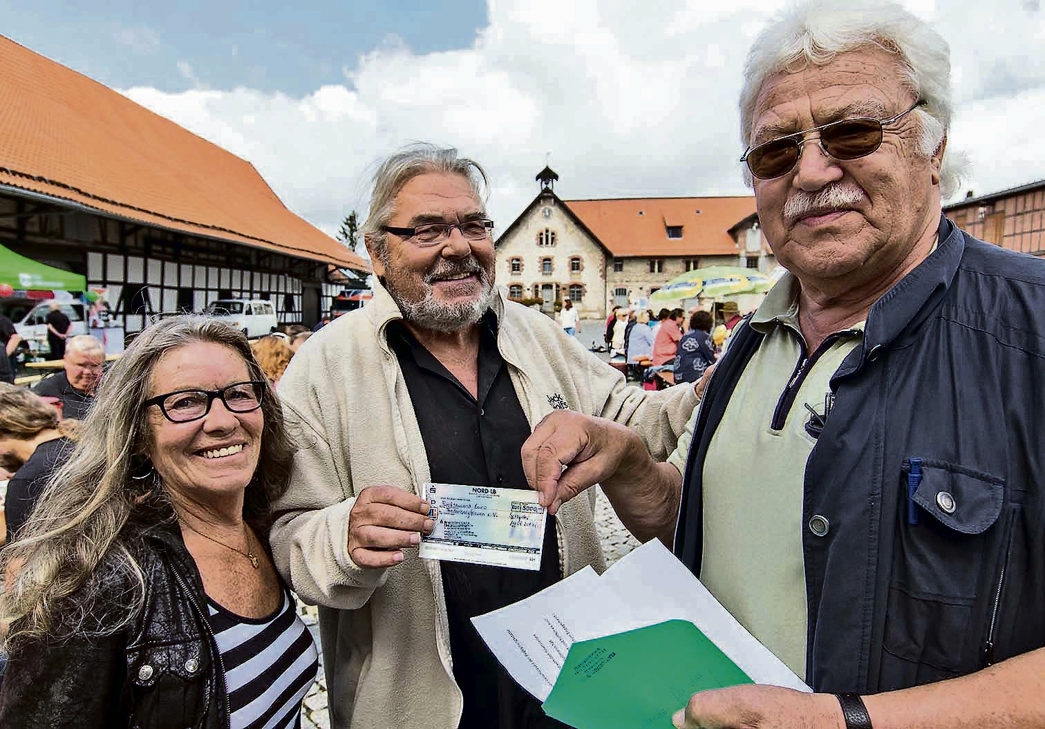 Salzgitters Fredenberg Forum Erh lt Private 5 000 Euro Spende Hallo 
