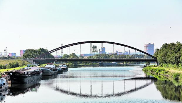 Stadt Salzgitter muss Stabbogenbrücke sperren