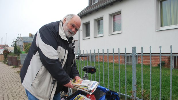 Sichten, schreiben, verteilen: So kommt hallo Salzgitter in jedes Haus