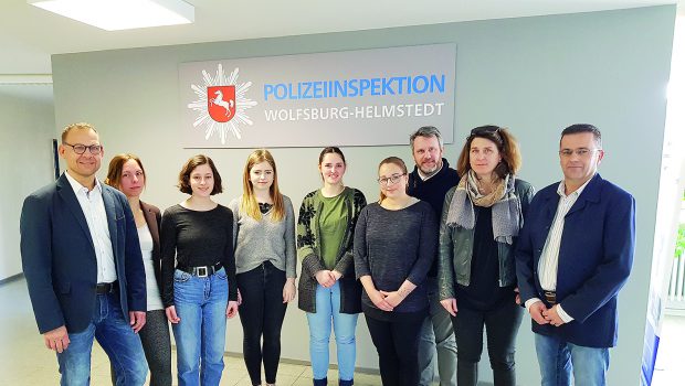 Wolfsburg: Polizei sagt Internetphänomen „Sexting“ den Kampf an